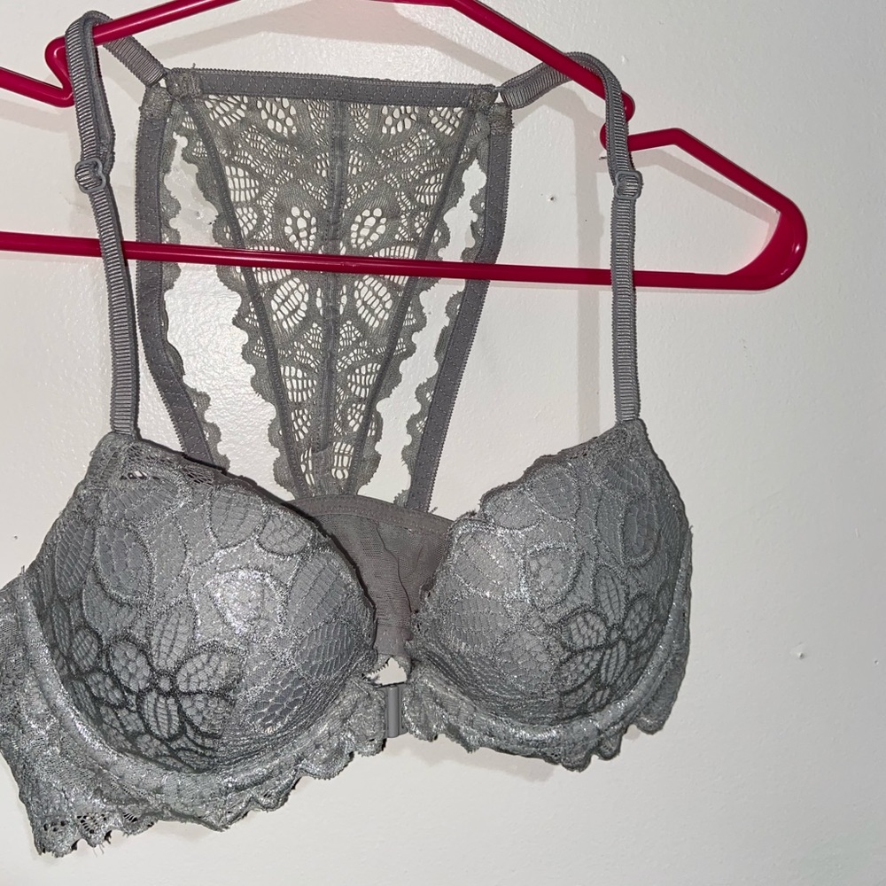 Victoria Secret Push Up bra size 32B